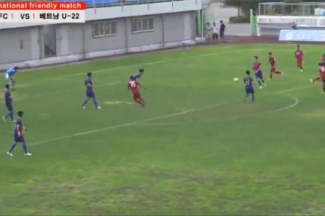 VIDEO: Công Phượng sút xa đẹp mắt đưa U22 Việt Nam vươn lên 
