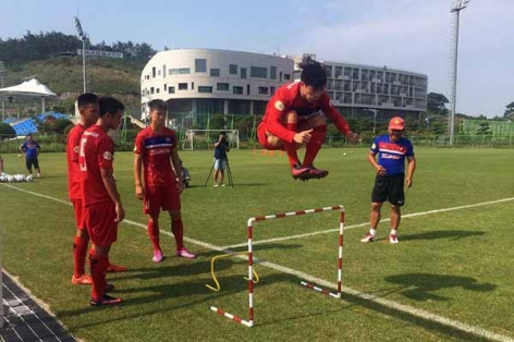 HLV Hữu Thắng hài lòng nhất với thể lực của U22 Việt Nam