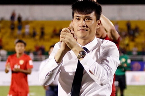 Sốc: Công Vinh bất ngờ chia tay CLB TP.HCM
