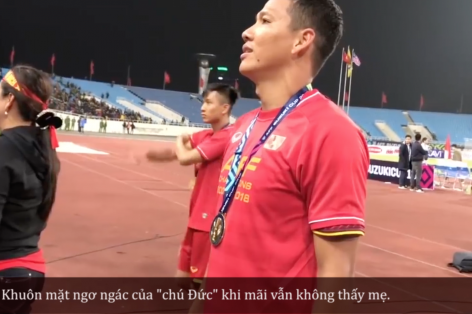 VIDEO: Xúc động với khoảnh khắc ăn mừng của các tuyển thủ VN cùng người thân