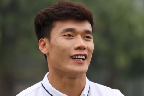 Bùi Tiến Dũng: 'Tôi có ước mơ được bắt cho Real Madrid'