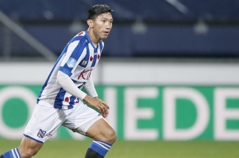 Đoàn Văn Hậu ra sân giúp Heerenveen chiến thắng ở Tây Ban Nha