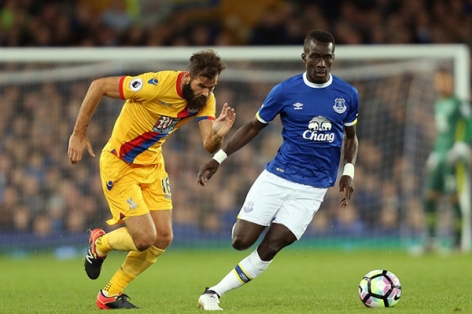 Ghi 2 bàn trong 2 phút, Everton giữ lại 3 điểm trên sân nhà