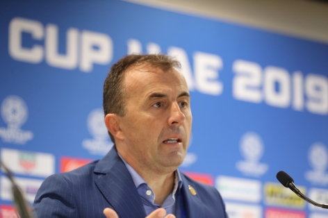 HLV Lebanon nói gì khi bị loại cay đắng ở Asian Cup?