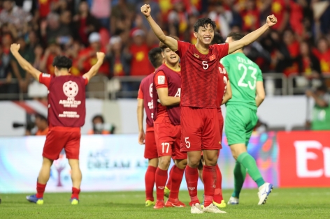 BLV Quang Huy: 'Hãy tự hào vì chúng ta là số 1 Đông Nam Á'