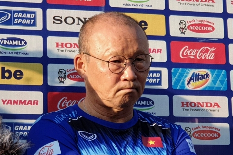 HLV Park: 'Ông Nishino nên xem lại bản thân trước khi đánh giá người khác'