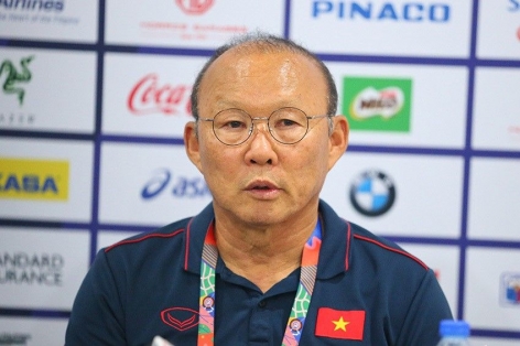HLV Park Hang-seo: 'Tôi chọn Văn Toản vì cậu ấy bắt bóng bổng tốt'