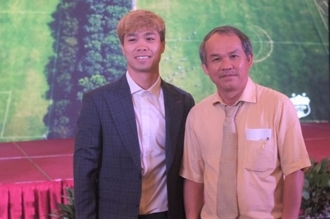 Bầu Đức: 'HAGL không có tham vọng vô địch nên để Công Phượng đi'