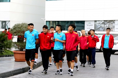 ĐT Việt Nam tập nhẹ, khởi động cho chiến dịch Asian Cup 2019