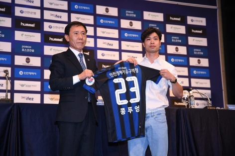 Lương của Công Phượng dưới mức trung bình ở K-League