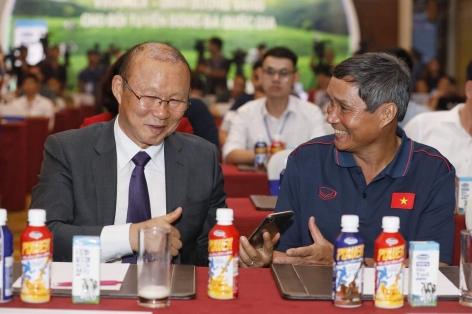 VFF tiết lộ cách trả lương cho HLV Park Hang Seo