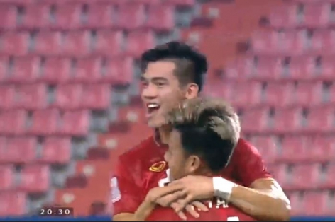 VIDEO: Bàn mở tỷ số mãn nhãn của Tiến Linh