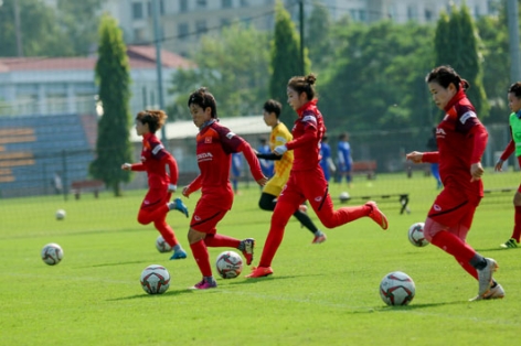 ĐT nữ Việt Nam tích cực giao hữu trước thềm SEA Games 30