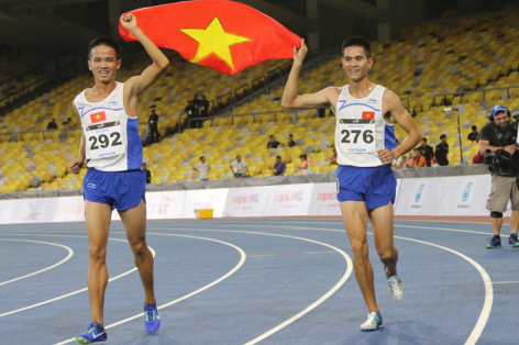 VĐV Việt Nam ‘hy sinh’ để đồng đội đoạt HCV