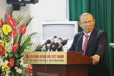 HLV Park Hang Seo đưa ra lệnh cấm đầu tiên