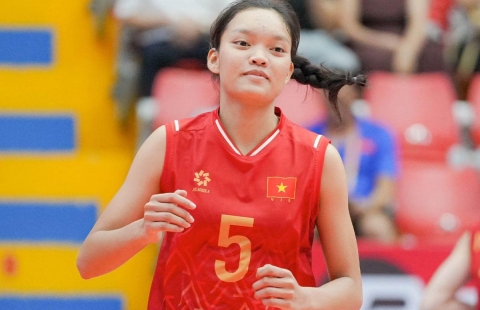 Tài năng 16 tuổi bóng chuyền nữ Việt Nam lần đầu dự SEA Games, sánh vai các huyền thoại