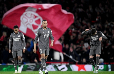 Thất bại nặng nề, Real Madrid gửi lời cảnh báo 19 từ tới Arsenal