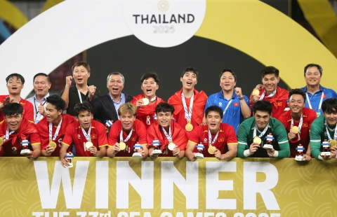 CĐV Thái Lan tuyên bố trọng tài đã thiên vị U22 Việt Nam