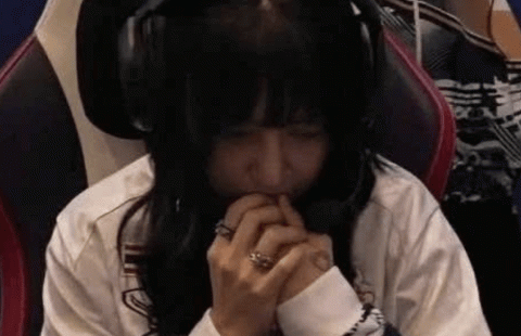 Loạt hình ảnh lột tẩy chiêu trò gian lận của VĐV Thái Lan