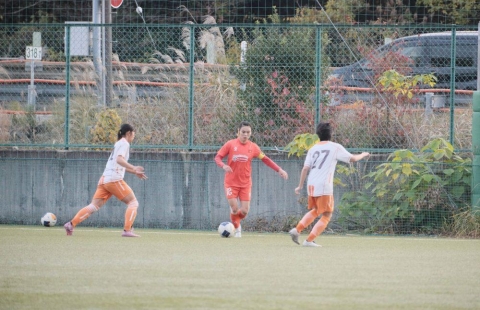 Tuyển nữ Việt Nam thắng đậm trước đội Nhật Bản