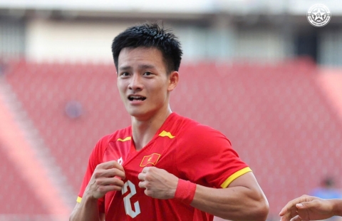 Tiền đạo U22 Việt Nam nói lời thật lòng sau siêu phẩm đá phạt