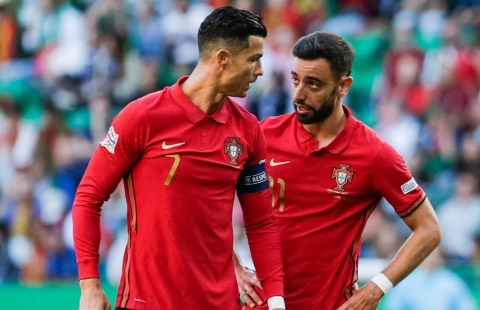 Bruno Fernandes công khai nói Ronaldo sai lầm