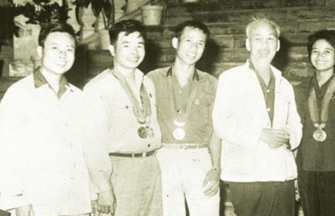 Trần Oanh - VĐV Việt Nam xuất sắc nhất thế kỉ 20