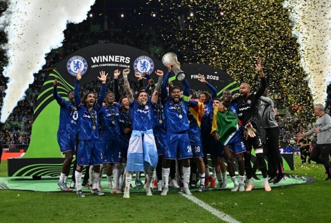 Chelsea vô địch, Premier League lập kỷ lục 'trăm năm có một'