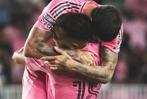 Messi chấn thương, Inter Miami nhọc nhằn vào tứ kết sau loạt luân lưu căng não