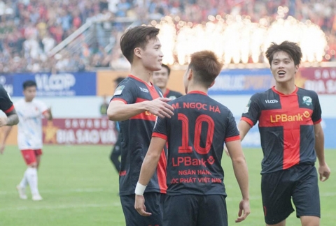Trực tiếp SHB Đà Nẵng 1-2 Ninh Bình: Hết hiệp 1
