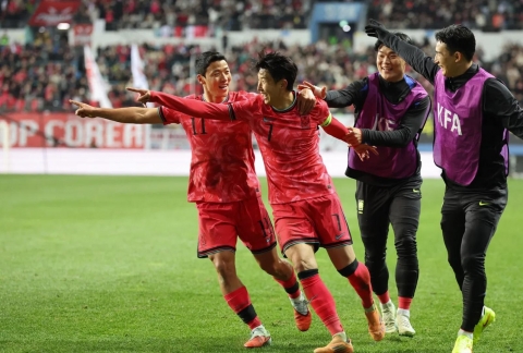 Trực tiếp Hàn Quốc 1-0 Bolivia: Son Heung-min lập siêu phẩm