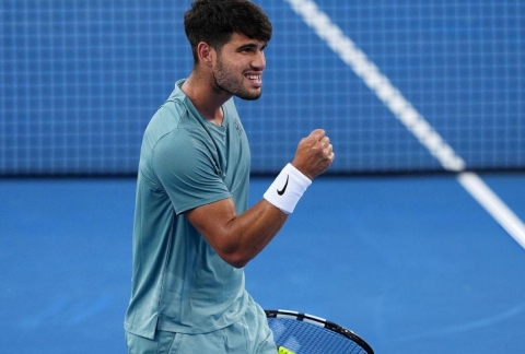Thắng dễ Zverev, Alcaraz tái ngộ Sinner ở chung kết Cincinnati Open 2025