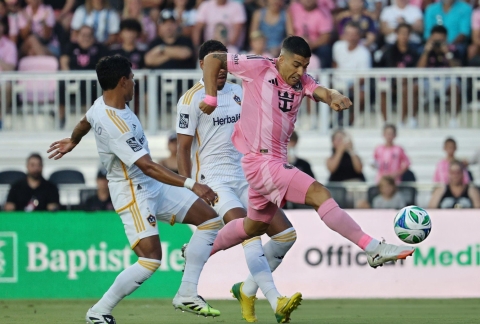 Trực tiếp Inter Miami 1-0 LA Galaxy: Messi vào sân