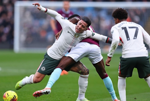 Trực tiếp Chelsea 0-0 Burnley: Thế trận giằng co