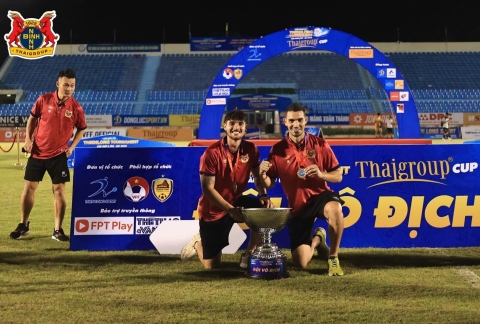 Đại gia V-League chia tay 2 ngoại binh Tây Ban Nha sau hơn 1 tháng