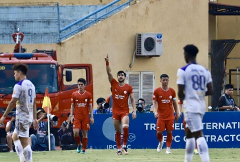 Trực tiếp Hà Nội FC 0-1 Thể Công Viettel: Tấn công tìm bàn