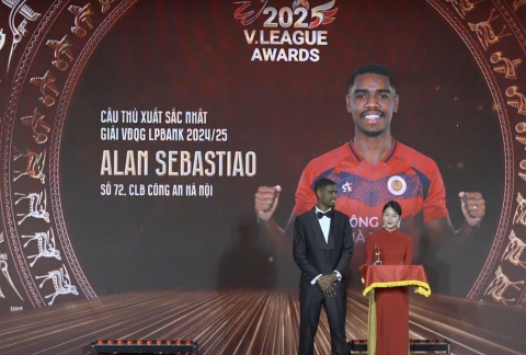 Trực tiếp Lễ trao giải V.League Awards 2025: Alan nhận giải cầu thủ xuất sắc nhất