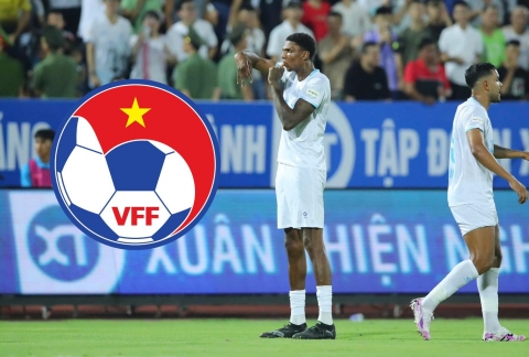 Báo Hàn Quốc sợ tiền đạo cao nhất thế giới nhập tịch Việt Nam