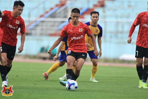 Trực tiếp Hà Tĩnh 0-0 Ninh Bình: Bế tắc