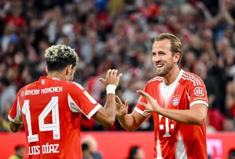 Harry Kane lập hattrick, Bayern Munich đại thắng Leipzig