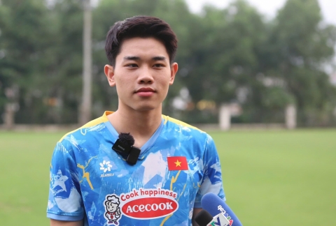 Tiền đạo Đình Bắc đánh giá cao Việt kiều Chung Nguyen Do
