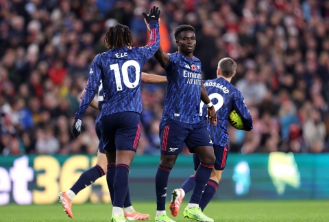 Trực tiếp Sunderland 1-1 Arsenal: Saka lên tiếng