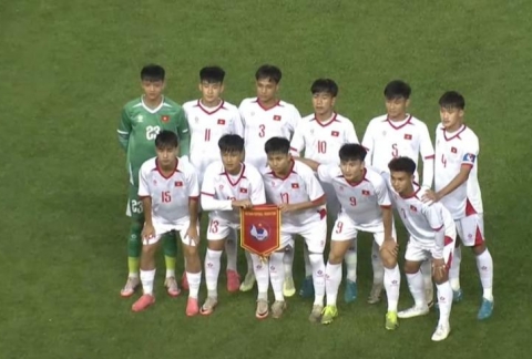 Trực tiếp U16 Việt Nam 0-0 U16 Trung Quốc: Nỗ lực
