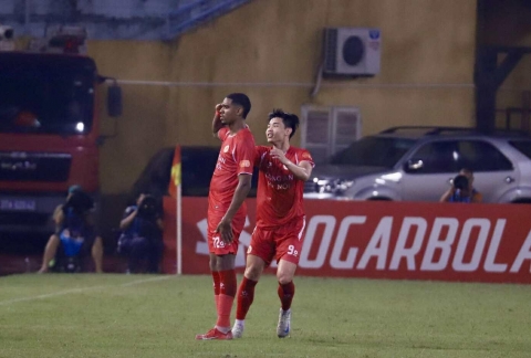 Trực tiếp CAHN 2-0 Hà Nội: Đến lượt Alan