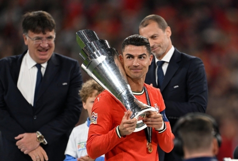Ronaldo: 'Tôi chấp nhận gãy chân vì chiến thắng của Bồ Đào Nha'