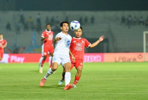 Trực tiếp Nam Định 0-0 Hải Phòng: Nhập cuộc sôi nổi