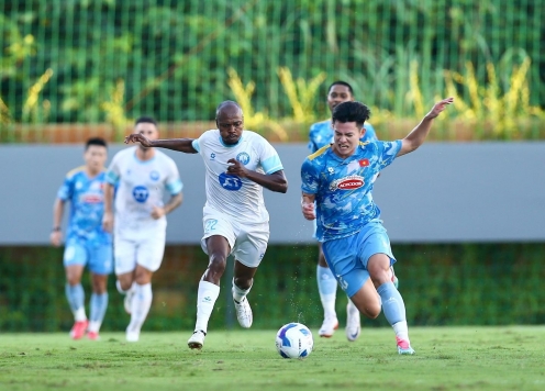 CĐV Đông Nam Á phản ứng trước trận thua đậm 0-4 của ĐT Việt Nam