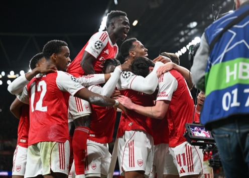 Lại xuất hiện thêm 1 'thần đồng' nữa tại Arsenal