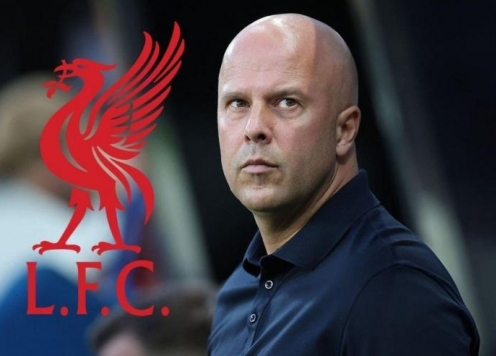 Lo ngại HLV từ chức, CLB quyết không để trụ cột gia nhập Liverpool