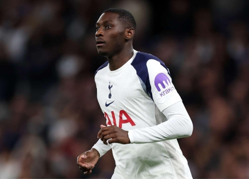 Ngôi sao tuyển Pháp bị gãy xương vì Maguire